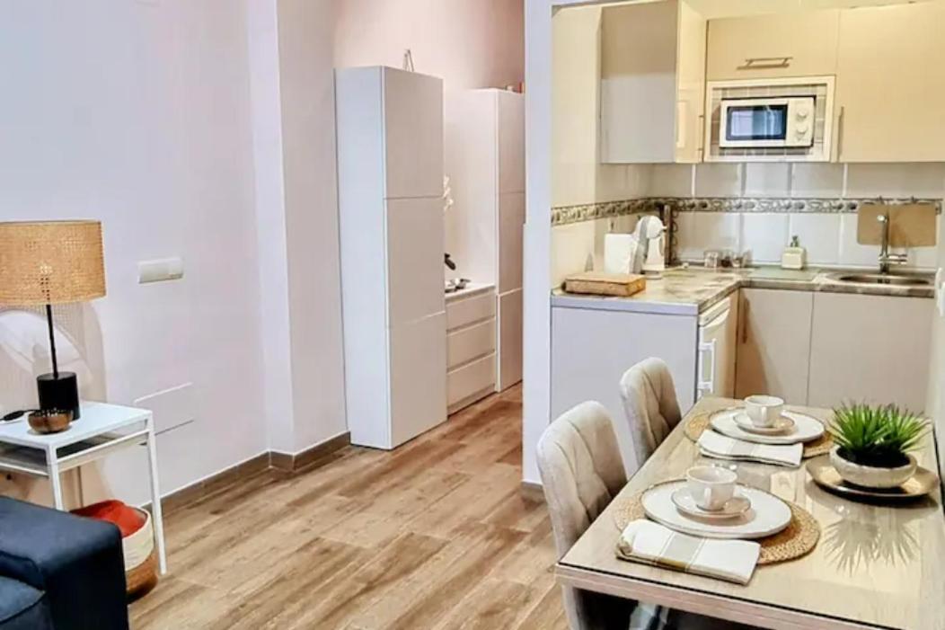 Malaga Centro Bonito Apartamento Exterior photo